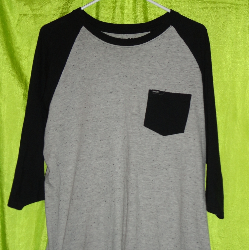 Hurley baseball tee